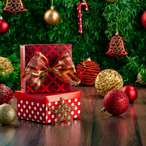 Christmas & Holiday Decor: